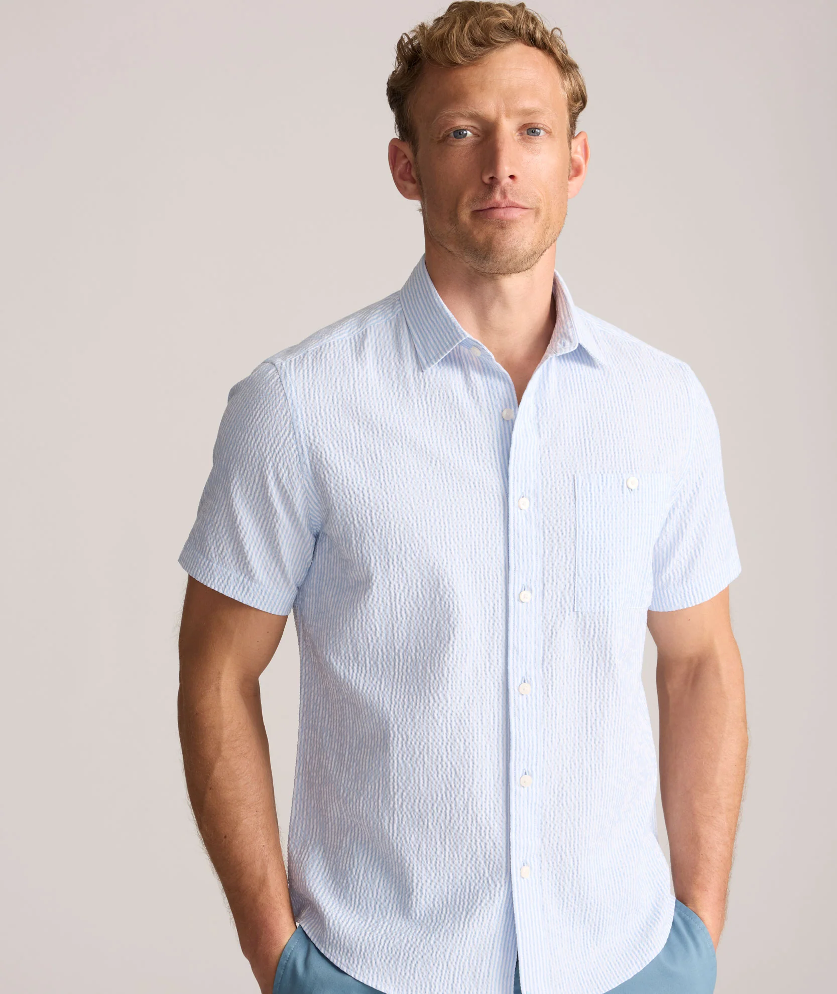 Performance Seersucker Short-Sleeve Shirt - Image 3